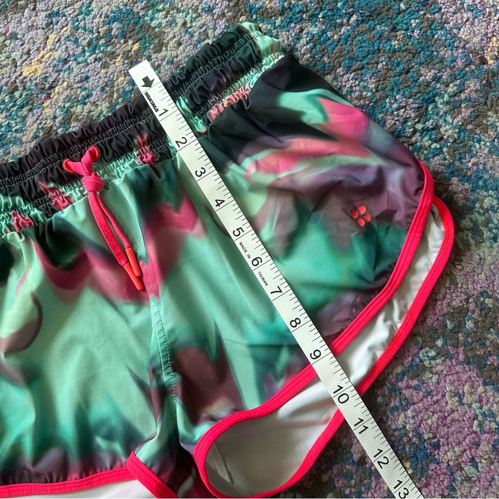 🏃‍♀️Sweaty Betty Shorts🏃‍♀️ - Picture 3 of 7